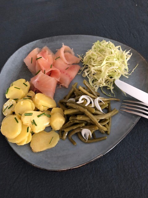 Assiettes complètes pour salades composées équilibrées
